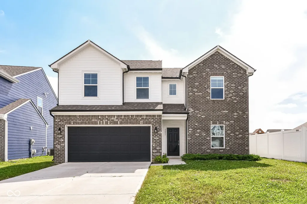 5051 Maywood Drive Whitestown IN 46075