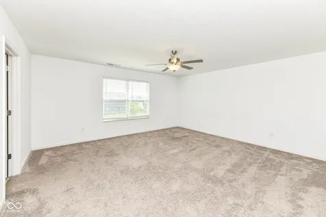 5051 Maywood Drive Whitestown IN 46075