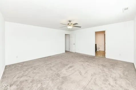 5051 Maywood Drive Whitestown IN 46075