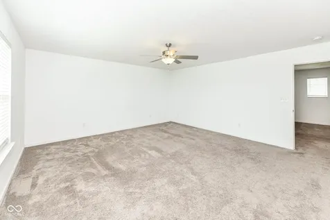 5051 Maywood Drive Whitestown IN 46075