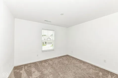 5051 Maywood Drive Whitestown IN 46075