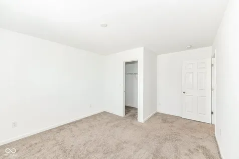 5051 Maywood Drive Whitestown IN 46075