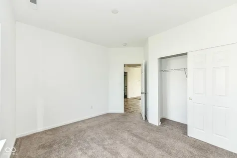5051 Maywood Drive Whitestown IN 46075
