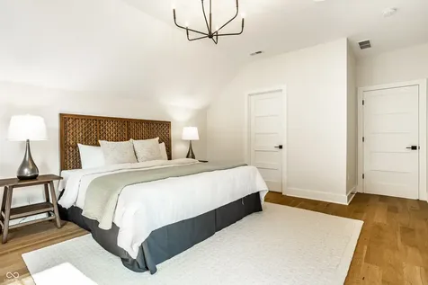 3868 N Park Avenue Indianapolis IN 46205