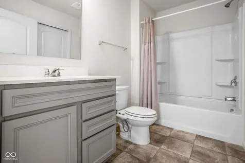 14902 Anees Lane Fishers IN 46040