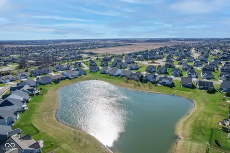 14902 Anees Lane Fishers IN 46040