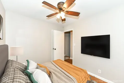 6211 E 55th Place Indianapolis IN 46226