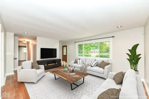 6211 E 55th Place Indianapolis IN 46226