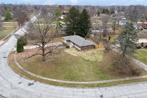 6211 E 55th Place Indianapolis IN 46226