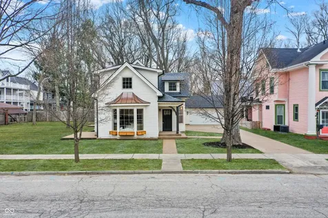 122 E 32nd Street Indianapolis IN 46205