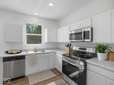 7615 Sebastian Place Indianapolis IN 46239