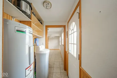 228 E 600 N Alexandria IN 46001