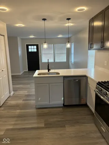 1043 Sharon Avenue Indianapolis IN 46222