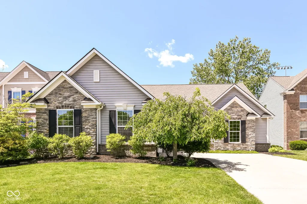 12374 Wolverton Way Fishers IN 46037
