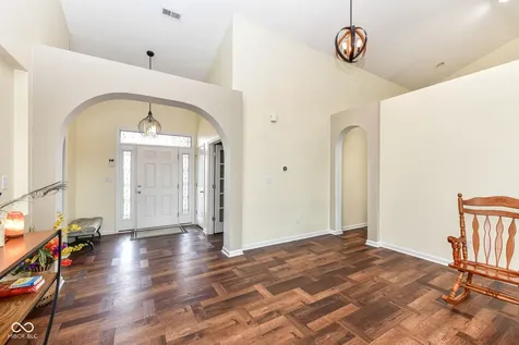 12374 Wolverton Way Fishers IN 46037