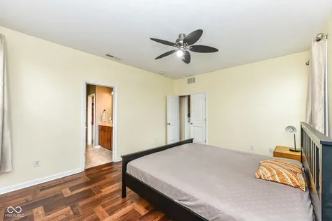 12374 Wolverton Way Fishers IN 46037