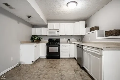 11126 Echo Grove Lane Indianapolis IN 46236