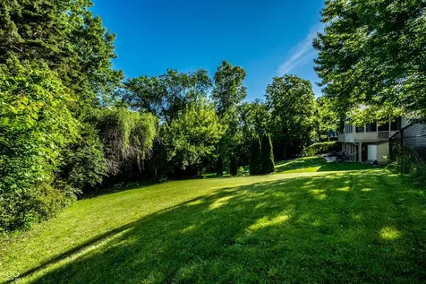 11126 Echo Grove Lane Indianapolis IN 46236