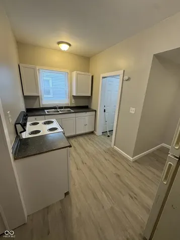 401 Wallace Avenue Indianapolis IN 46201