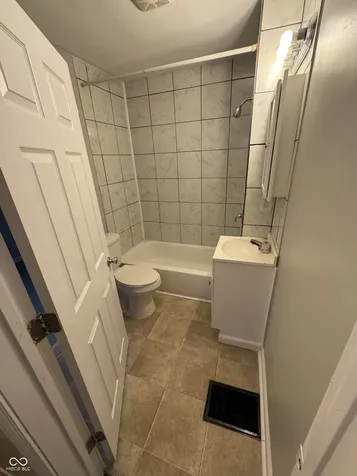 401 Wallace Avenue Indianapolis IN 46201