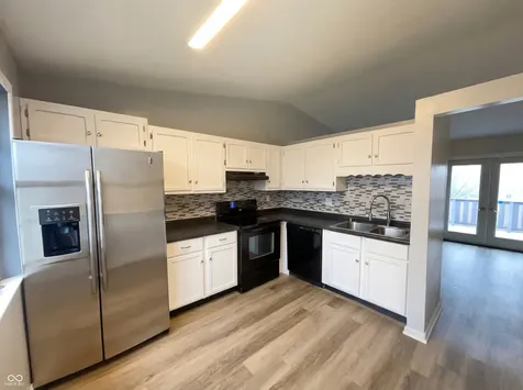 7739 Inverness Drive Indianapolis IN 46237