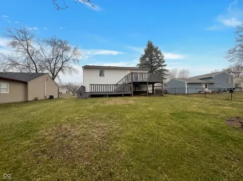 7739 Inverness Drive Indianapolis IN 46237
