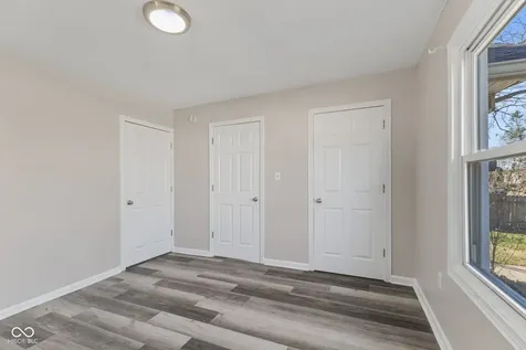 237 N 8th Avenue Beech Grove IN 46107