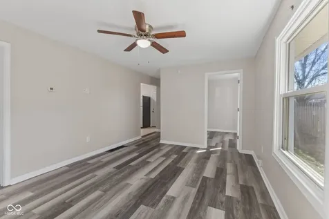 237 N 8th Avenue Beech Grove IN 46107