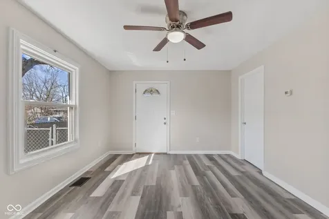 237 N 8th Avenue Beech Grove IN 46107