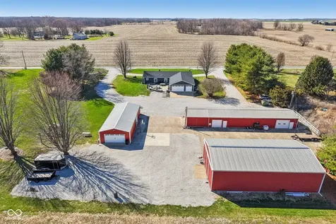 7135 N County Road 300 W Lizton IN 46149