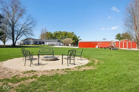 7135 N County Road 300 W Lizton IN 46149