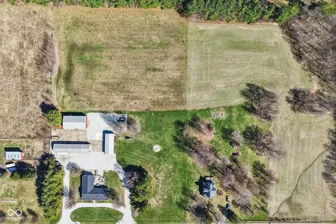 7135 N County Road 300 W Lizton IN 46149