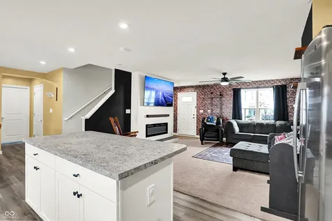 854 Mcarthur Drive Lebanon IN 46052