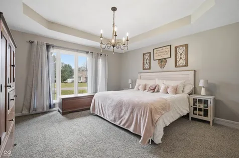 209 N Copperwood Court Muncie IN 47304