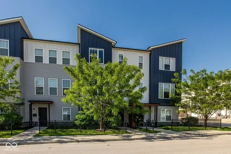 2949 Bolton Square Boulevard Indianapolis IN 46222