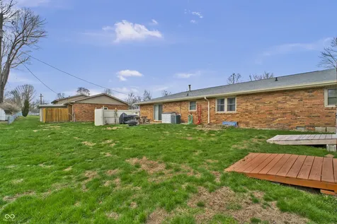 4525 Chapel Drive Columbus IN 47203