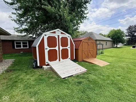 4525 Chapel Drive Columbus IN 47203