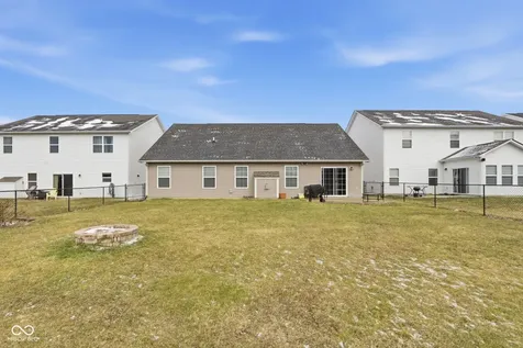5911 Edelle Drive Indianapolis IN 46237