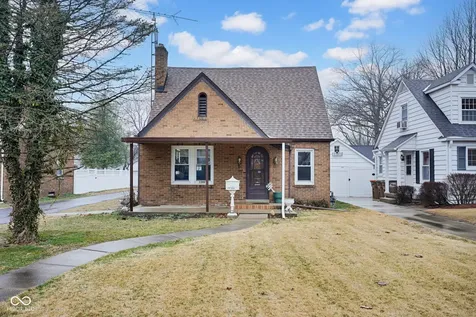 2308 Pearl Street Columbus IN 47201
