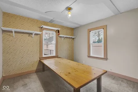 2308 Pearl Street Columbus IN 47201