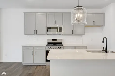 4476 Yellowwood Avenue Brownsburg IN 46112