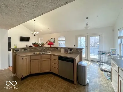 6246 Twin Creeks Drive Indianapolis IN 46268