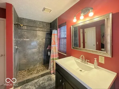 6246 Twin Creeks Drive Indianapolis IN 46268