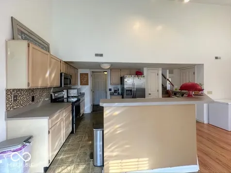 6246 Twin Creeks Drive Indianapolis IN 46268
