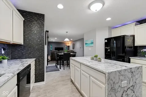 651 Farnham Drive Westfield IN 46074