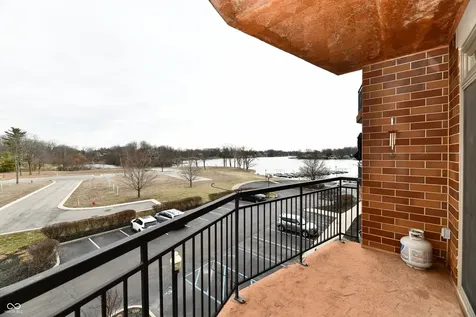 20971 Shoreline Court Noblesville IN 46062