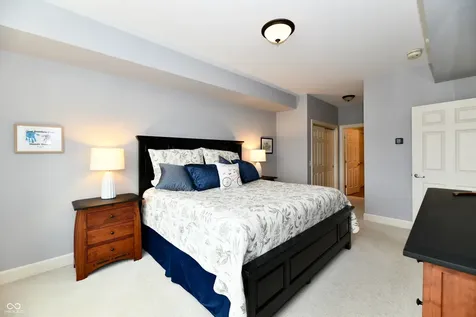 20971 Shoreline Court Noblesville IN 46062