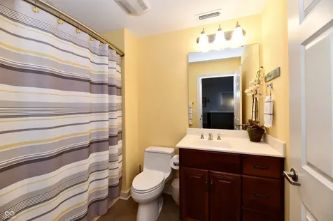 20971 Shoreline Court Noblesville IN 46062