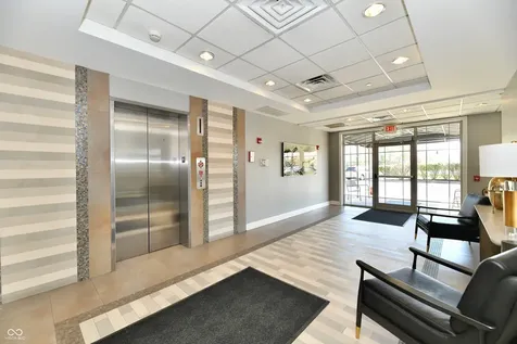 20971 Shoreline Court Noblesville IN 46062