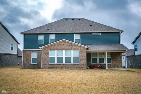 902 Garrison Drive Greenwood IN 46143